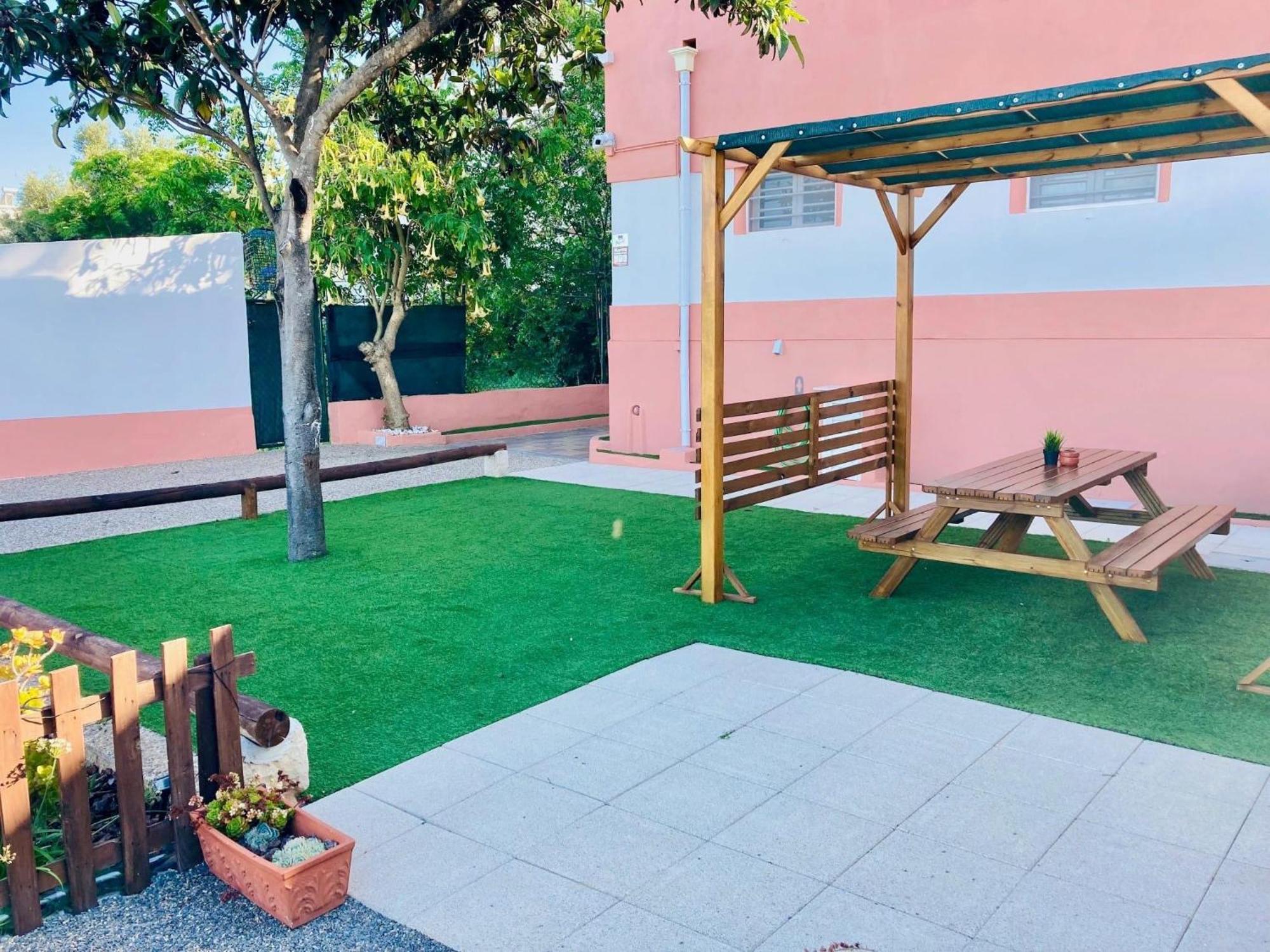 Casa Da Aida Homestay *